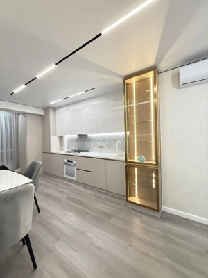 Apartament in zona Take Ionescu - imagine 3