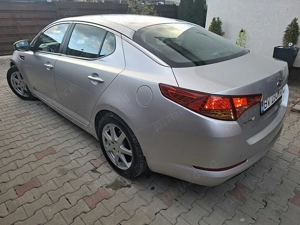 Kia Optima 1.7 CRDI cu 195000 km recent înmatriculată 09 2025 - imagine 4