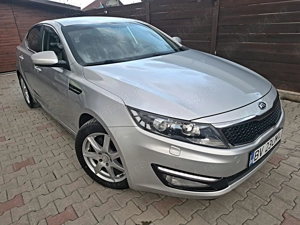 Kia Optima 1.7 CRDI cu 195000 km recent înmatriculată 09 2025 - imagine 5