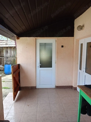 Casa  cu anexa și teren  - imagine 2