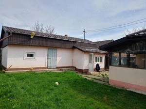 Casa  cu anexa și teren  - imagine 3