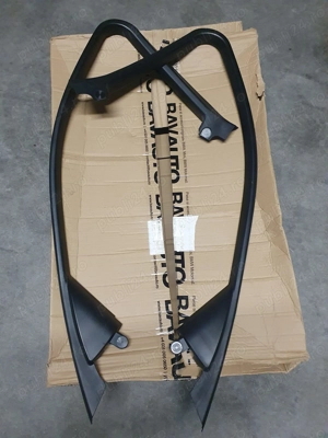 Ornament geam garnitura interioara etansat fata BMW F30 F31 F35 F80 M3 - imagine 4