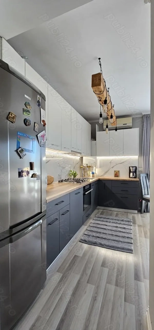 Proprietar, vând apartament 3 camere   Ghiroda - imagine 2