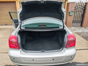 TOYOTA Avensis ,2.0 Diesel 116 cp   - imagine 7