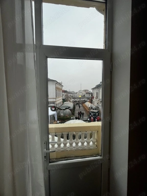 Apartament ultra Central Craiova disponibil pentru închiriere regim hotelier  - imagine 6