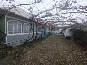 Casă / Vilă cu 4 camere de vânzare