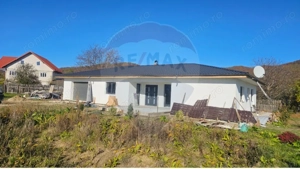 Casă / Vilă cu 5 camere de vânzare