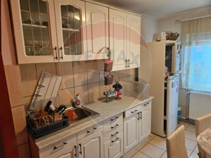 Apartament cu 3 camere de vânzare, str. Hortensiei - imagine 12