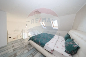 Apartament modern 3 camere de vânzare în zona Tractorul - imagine 11