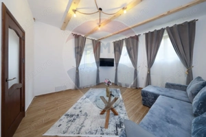 Casă cu 2 camere + curte 40 mp în zona Centrul Istoric - imagine 3