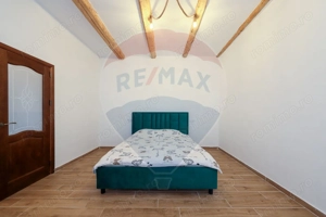 Casă cu 2 camere + curte 40 mp în zona Centrul Istoric - imagine 7