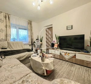 Apartament cu 3 camere, centrala proprie, Sag - imagine 3