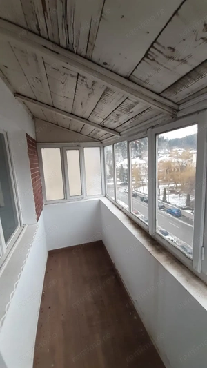 Garsoniera de vânzare inComănești Jud Bacau  - imagine 8