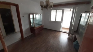 Garsoniera de vânzare inComănești Jud Bacau  - imagine 3