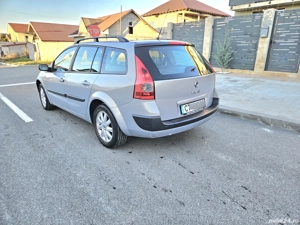 Vând Renault Megane2 1.5DCi An 2004 - imagine 5