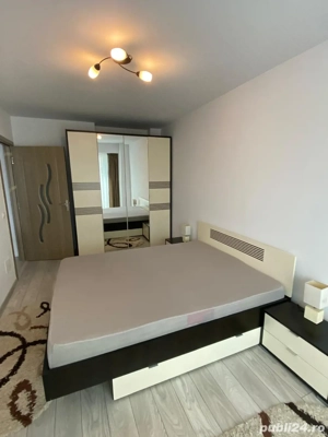 inchiriez 2 camere bloc nou