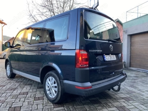 VW Transporter 2L-150CP, an 2019, 9 locuri, cutie automata, clima fata spate - imagine 4