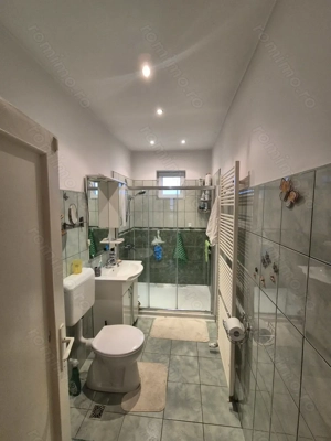 Vand casa 3 camere Moroasa - imagine 9