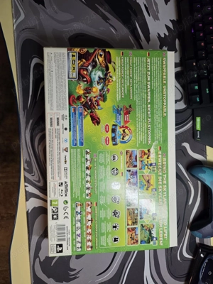 Joc PS3 cu figurine, harta, cd