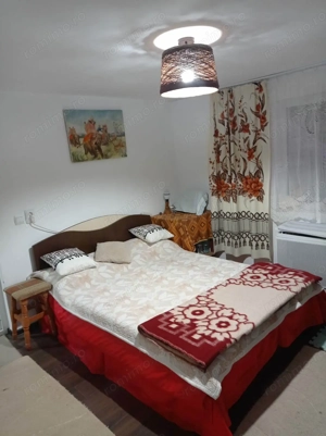 Vând casă și teren în Moțăieni, DB, la 100 km de București - imagine 2