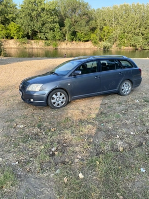 Vând Toyota Avensis - imagine 3