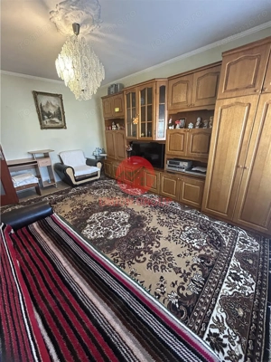 Apartament 3 camere, 2 bai, zona Casa de Cultura - imagine 2