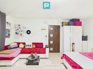 Casă complet renovată în Orțișoara.