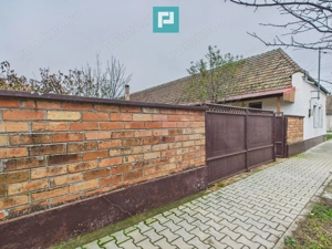 Casă complet renovată, teren 300mp, în Orțișoara - imagine 14