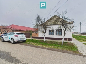 Casă complet renovată, teren 300mp, în Orțișoara - imagine 16