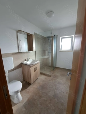 Închiriere apartament 3 camere   ideal pentru sediu firmă - imagine 6