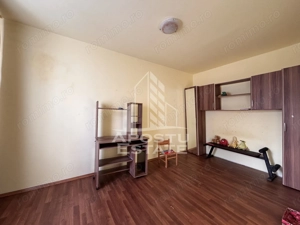 Apartament 2 camere , semidecomandat, 37mp utili, et.4/4, zona Sagului - imagine 5