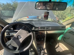 Mercedes-Benz W124 2.5D - imagine 2