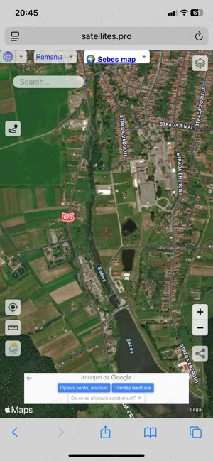 Loc de casă  la Petresti 