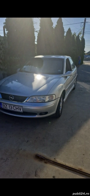Opel vectra b automată