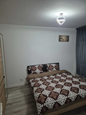 Închiriez studio, pe termen lung!! - imagine 4