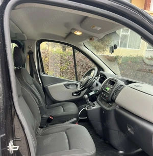 Renault Trafic 8 locuri - imagine 2