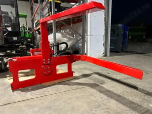 Rotator boxpaleti + Suport prindere Lada   Capacitate 2,5 T (Nou)