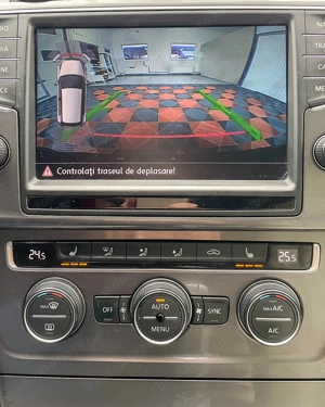 VW GOLF 7 - E-Golf - Motorizare full electric -Rate fixe . Garantie 12 luni . Buy back . Test drive  - imagine 17