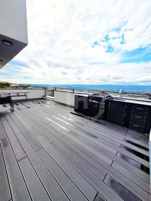 Casa 140 mp utili cu terasa si jacuzzi - imagine 9