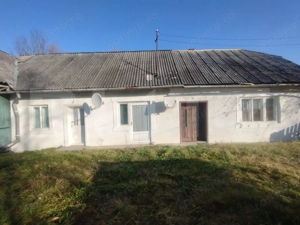 Casa 2 camere 70mp,+teren intravilan 1646 mp,zona Comunei Sintereag - imagine 5