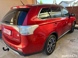 Mitsubishi Outlander 3 2015 cu 7 locuri - imagine 5