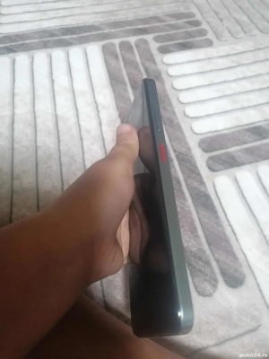 Vând ZTE Blade V70 Vita