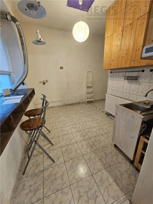 Spatiu comercial Central cu loc de parcare propriu - imagine 5