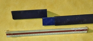 rigla linie sigilata in tipla  romneasca r.s.r  model triunghi pt. colectionari