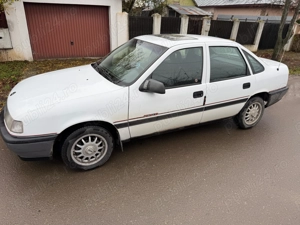 De vanzare Opel Vectra A 2.0 cutie automata - imagine 2