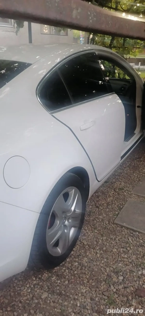 vand opel insignia  - imagine 4