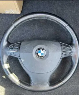 Vand volan original piele negru BMW Seria 5 F10 2012 intact