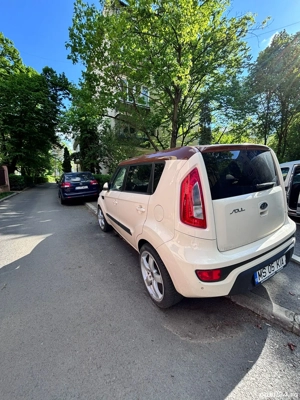 Vand Kia Soul - imagine 8