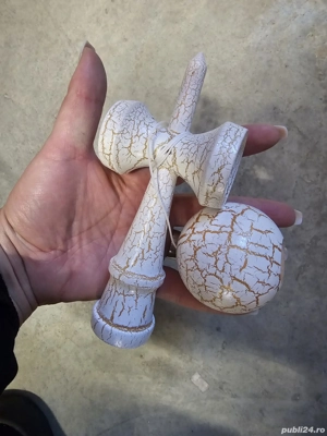 kendama modelul nou