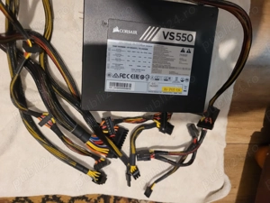 Convenabil sursa 550 w marca corsair perfect functionala  - imagine 3